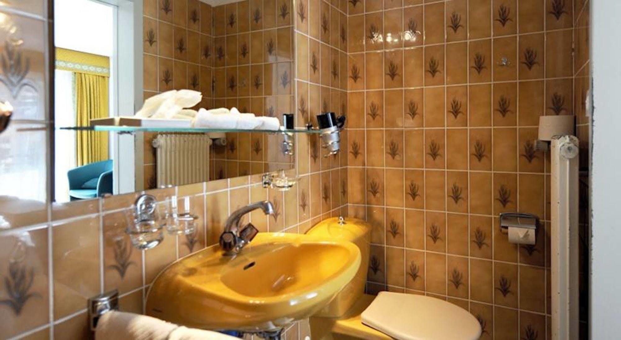 Hotel Roemerhof Loèche-les-Bains Extérieur photo
